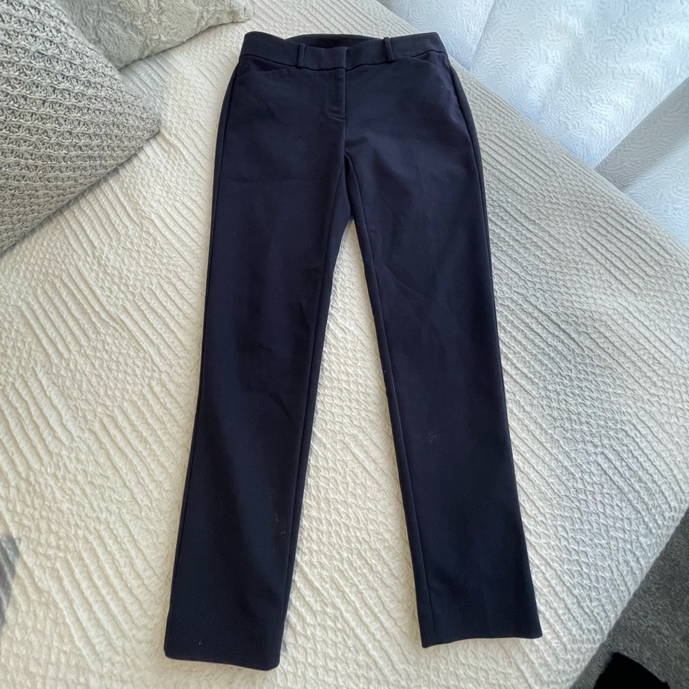 LOFT Julie Skinny Pants in Navy